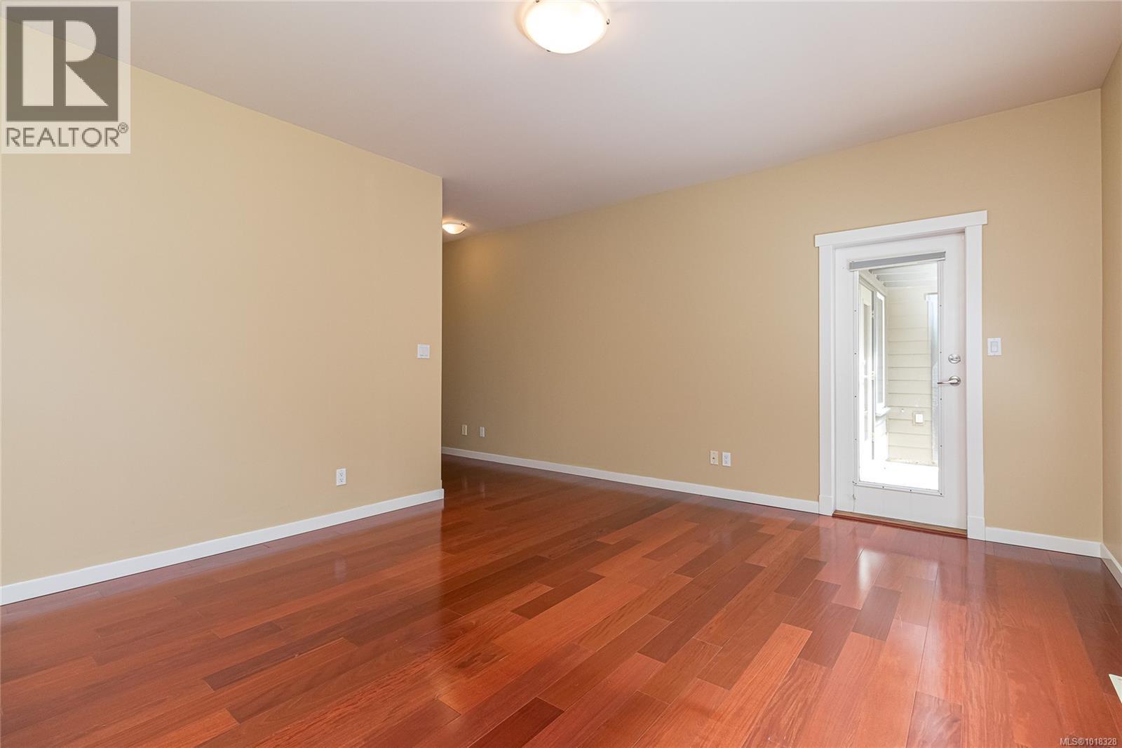 2211 GRADUATION PL - 22