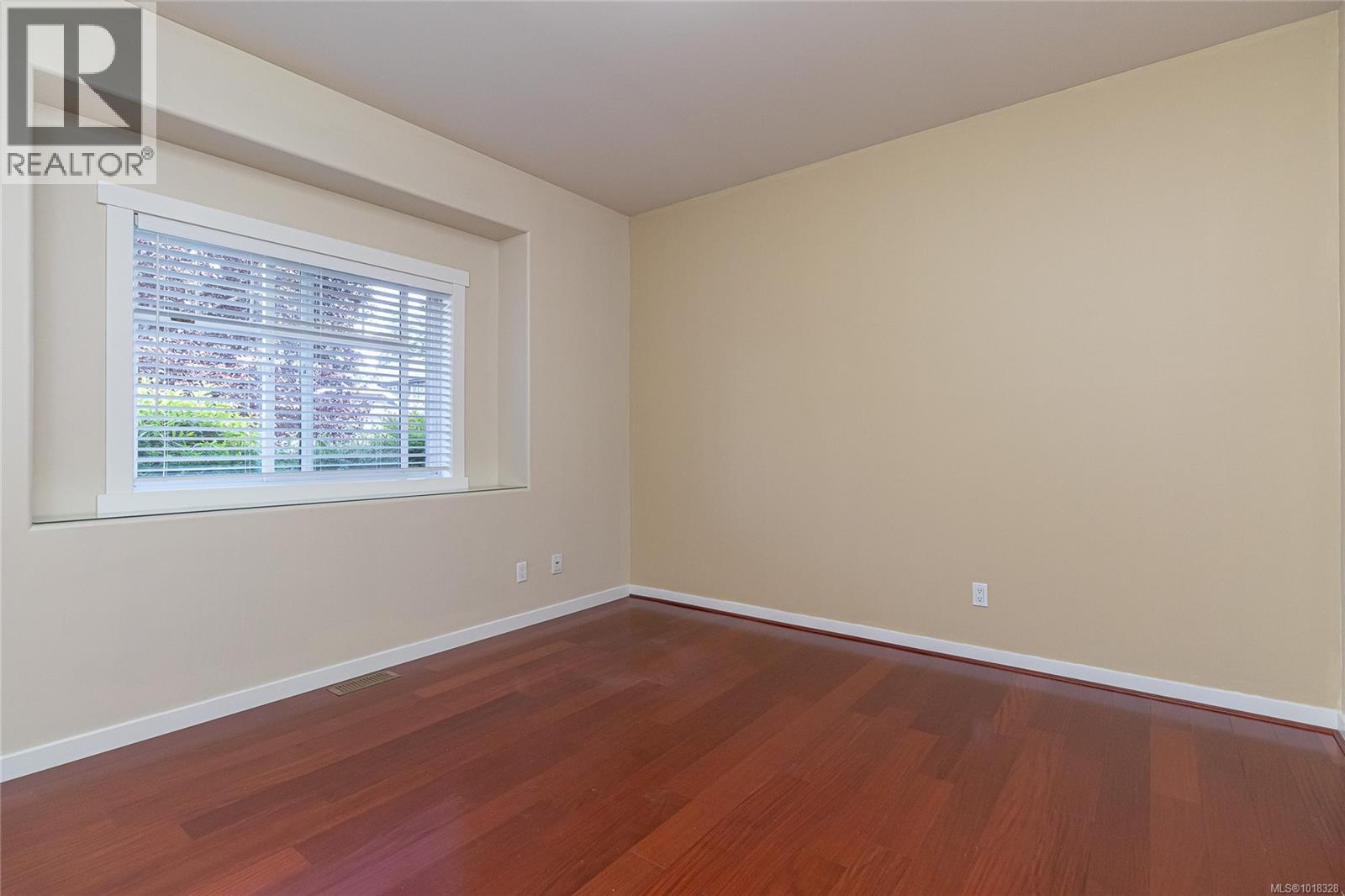 2211 GRADUATION PL - 37