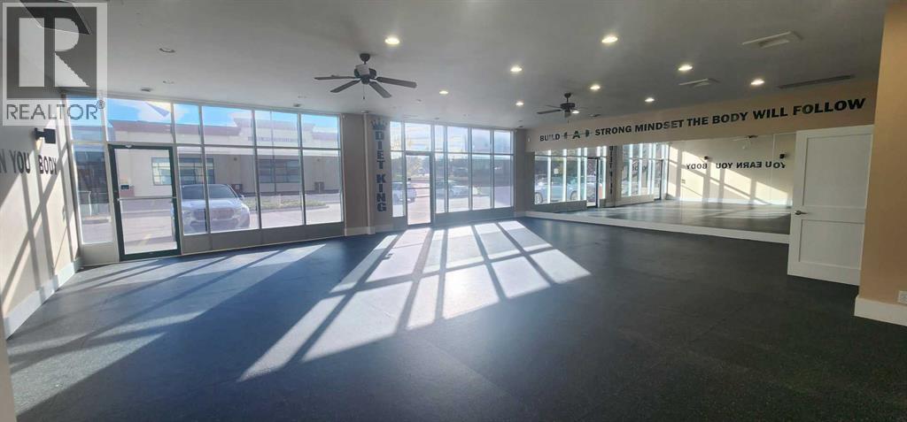 2763 SUNRIDGE Way NE, Calgary, Alberta