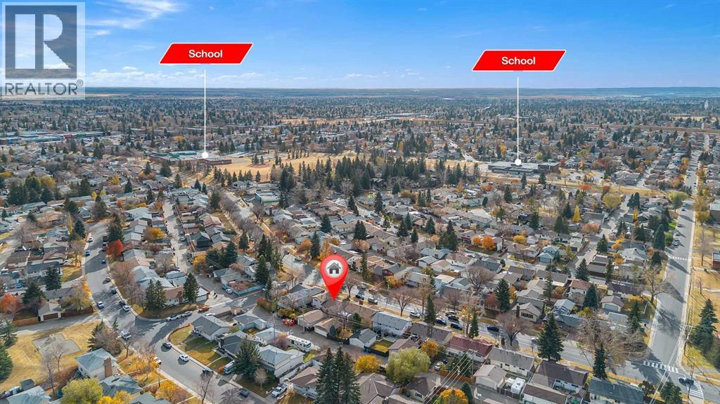 Single Family House 4 Level for Sale in   Avenue NE Rundle Calgary 