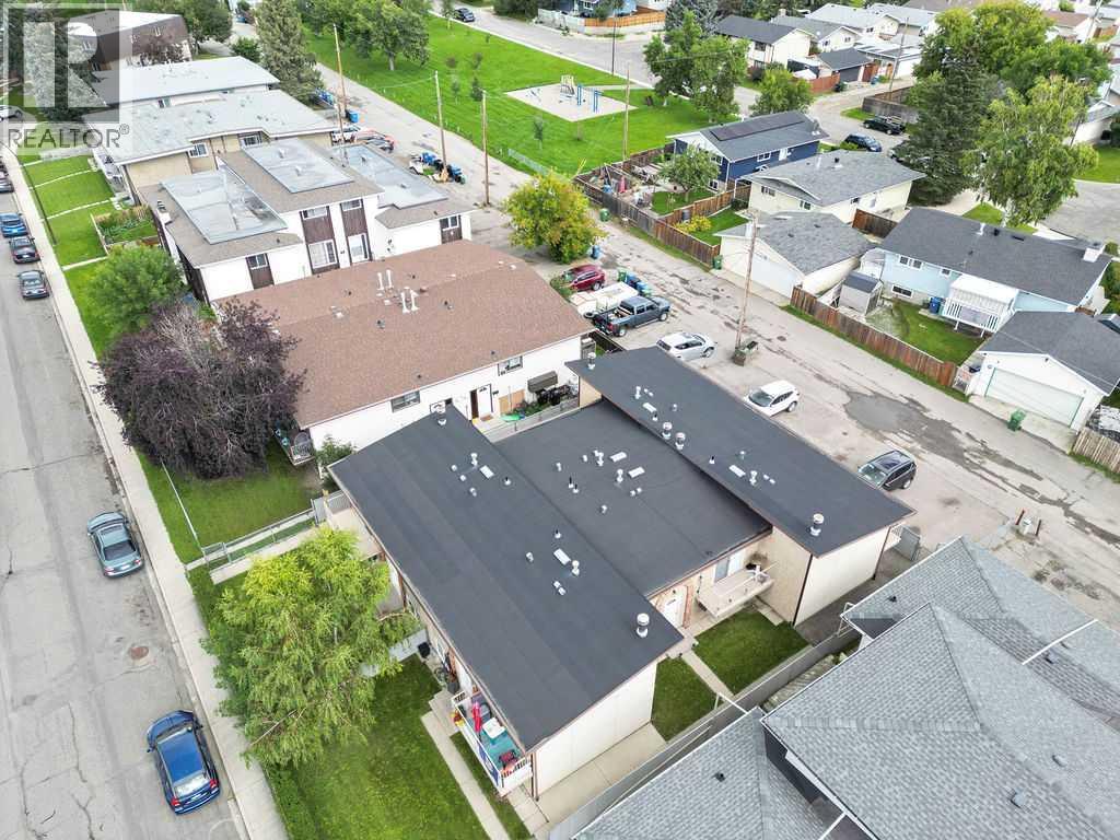 Multi-family House for Sale in  Huntley Close NE Huntington Hills Calgary 