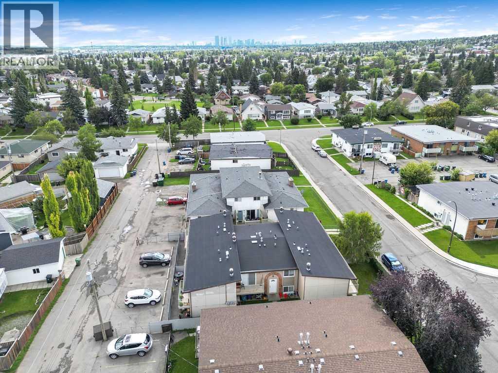 Multi-family House for Sale in  Huntley Close NE Huntington Hills Calgary 