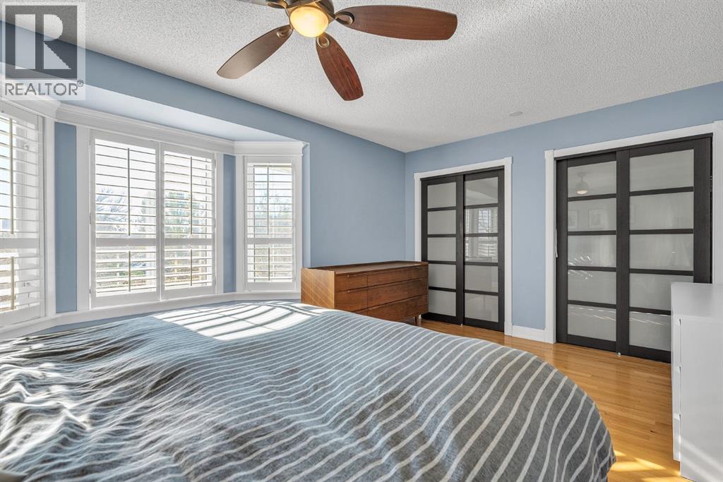 Single Family House for Sale in   Avenue NW Tuxedo Park Calgary 