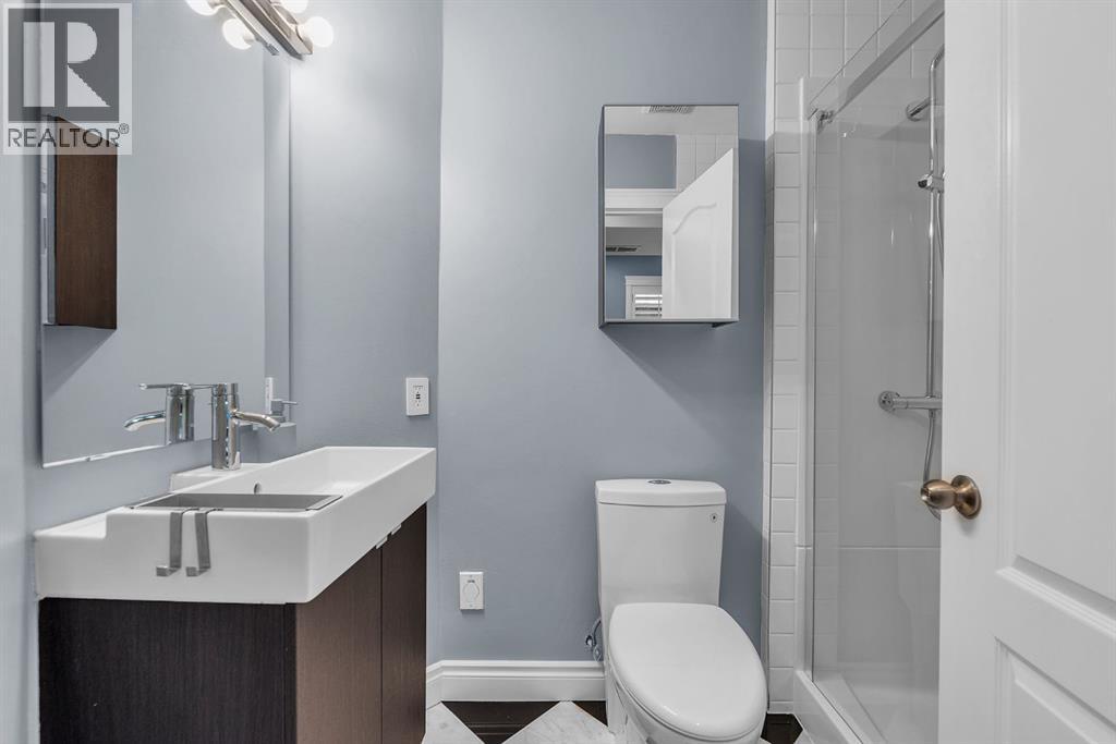 Single Family House for Sale in   Avenue NW Tuxedo Park Calgary 