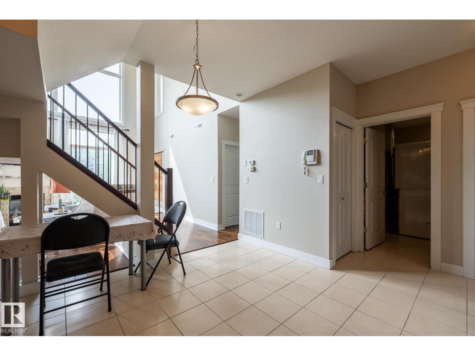 #37 11518 76 AV NW, Edmonton