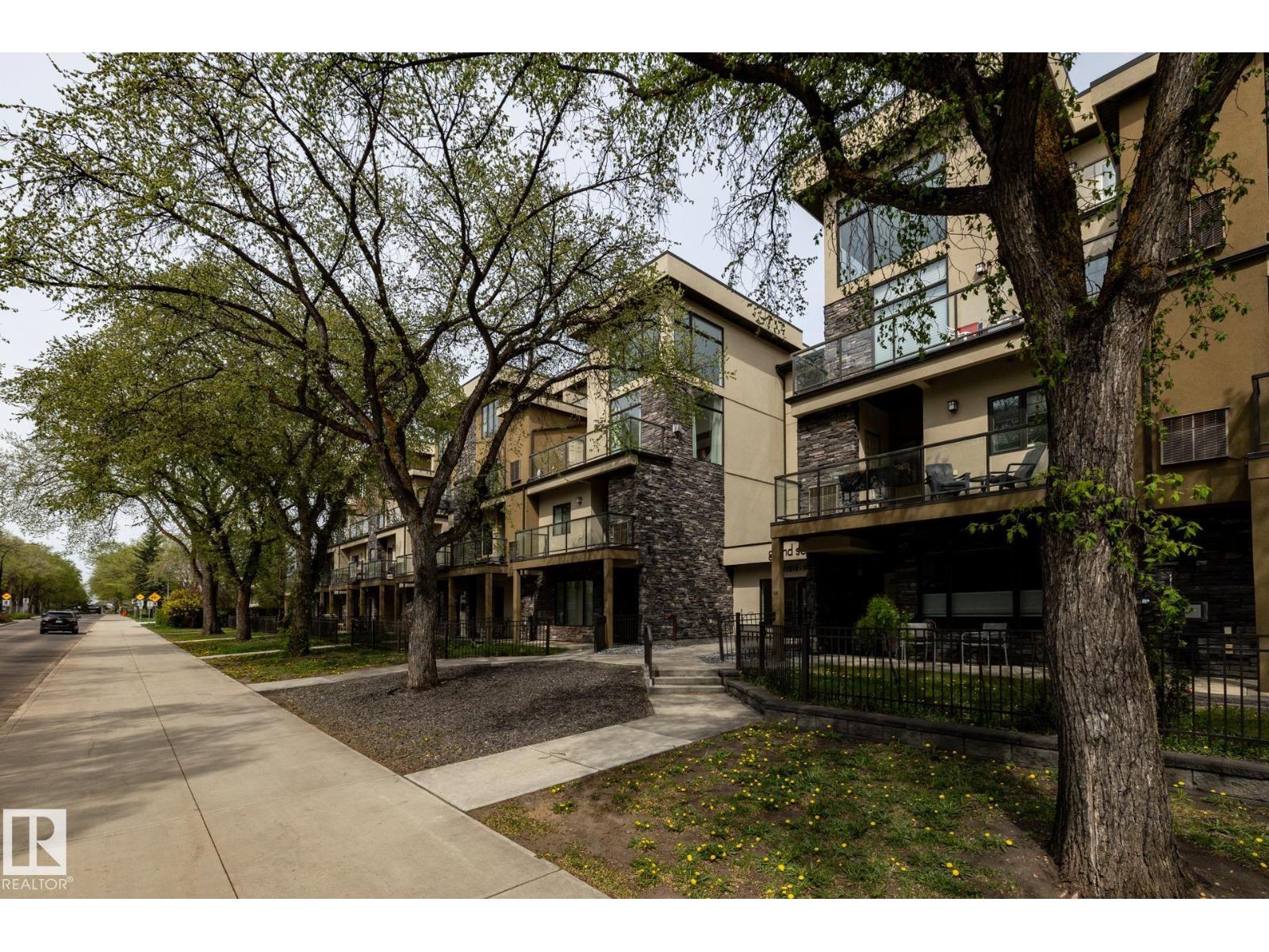 #37 11518 76 AV NW, Edmonton