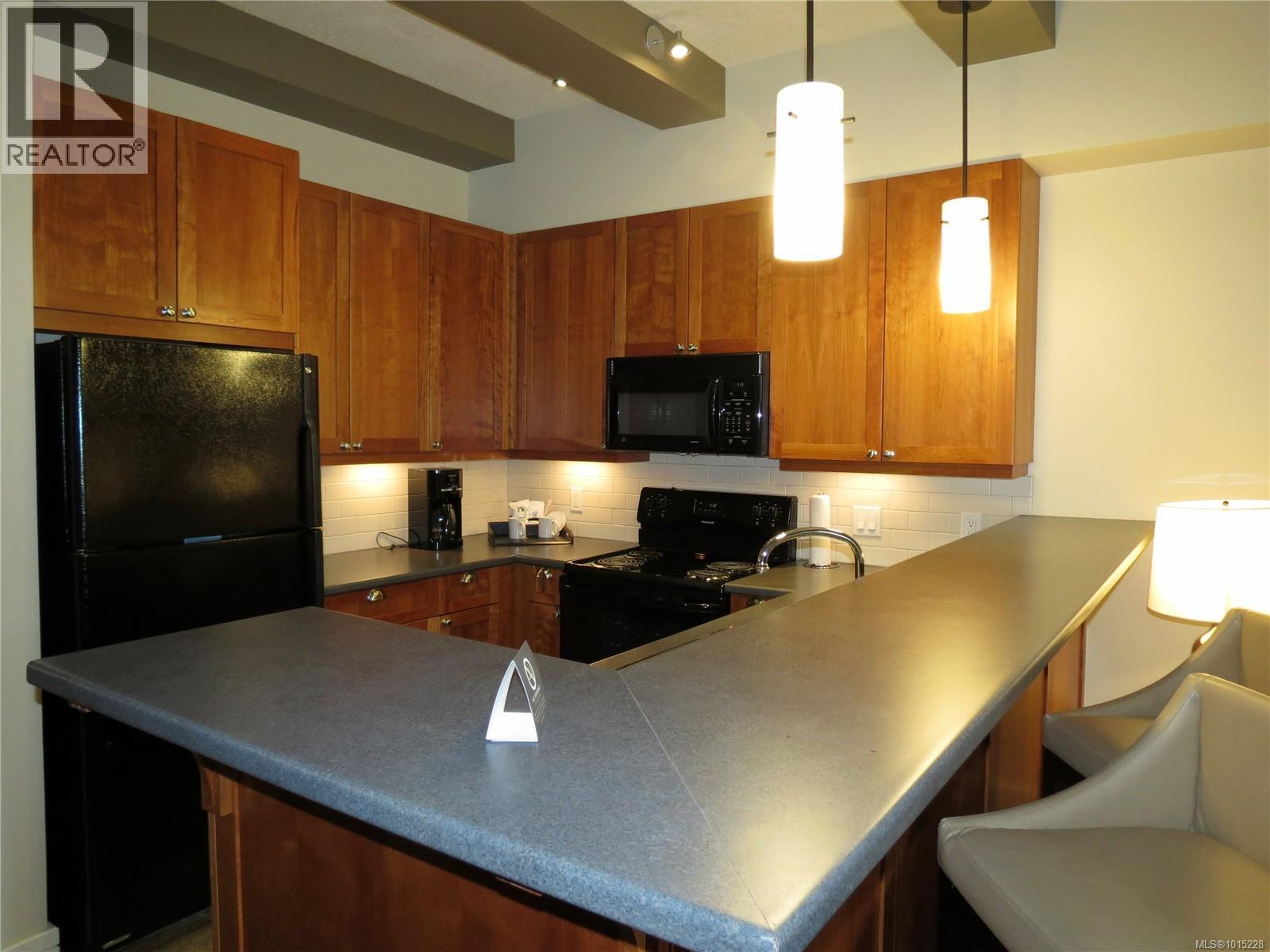 205/207D 1376 Lynburne Pl, Langford