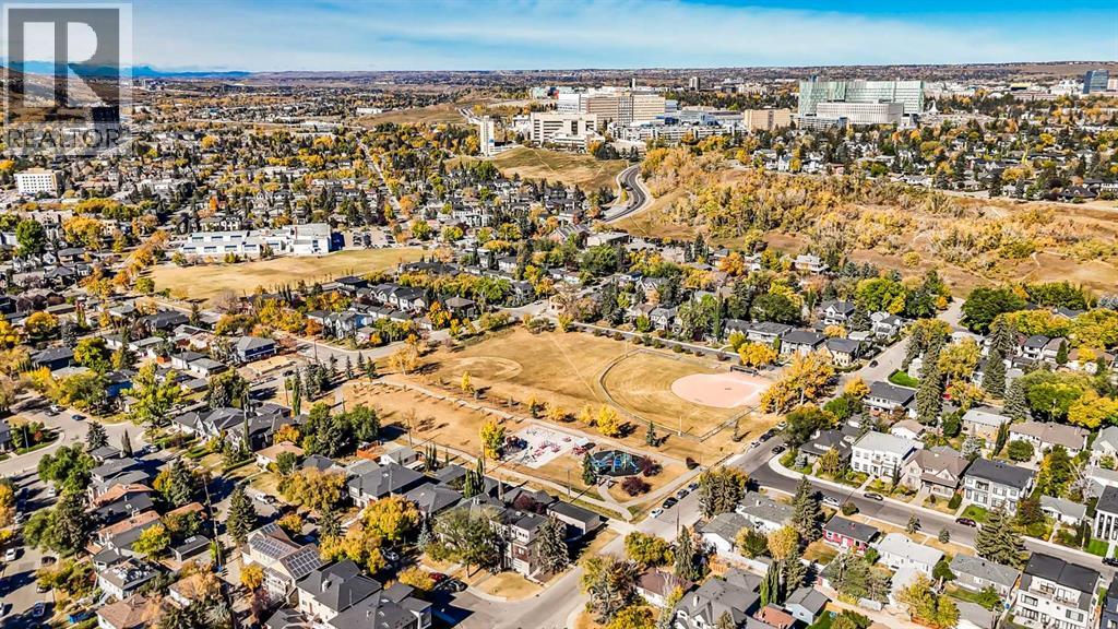 Single Family House for Sale in   Avenue NW West Hillhurst Calgary 