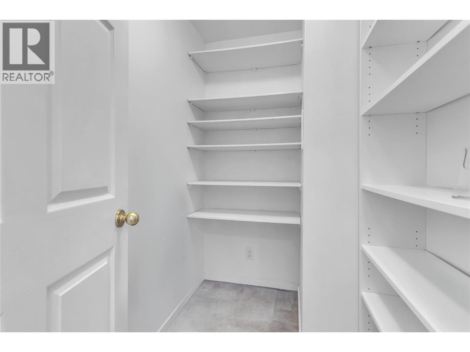 101 680 Doyle Avenue, Kelowna