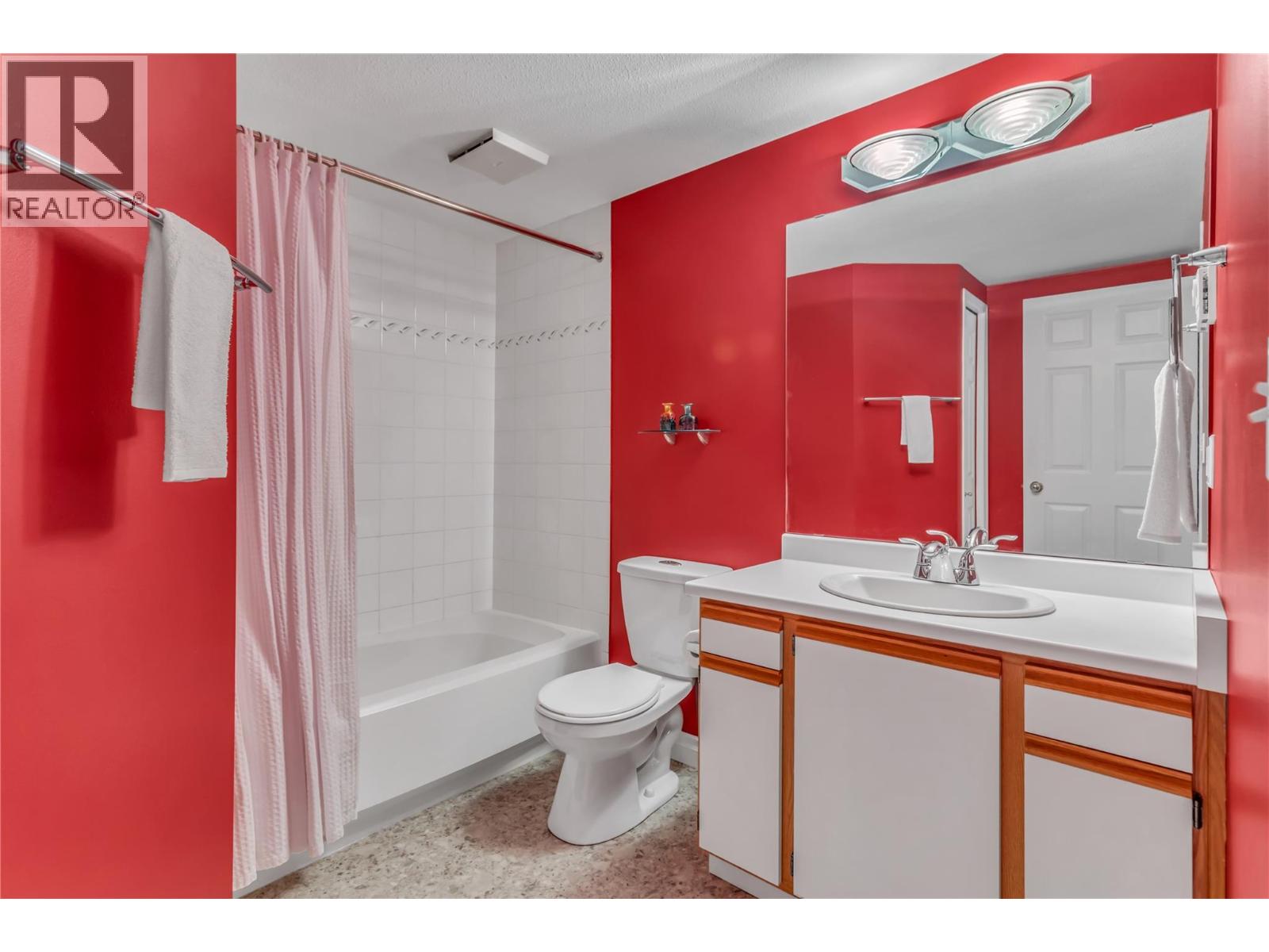 101 680 Doyle Avenue, Kelowna