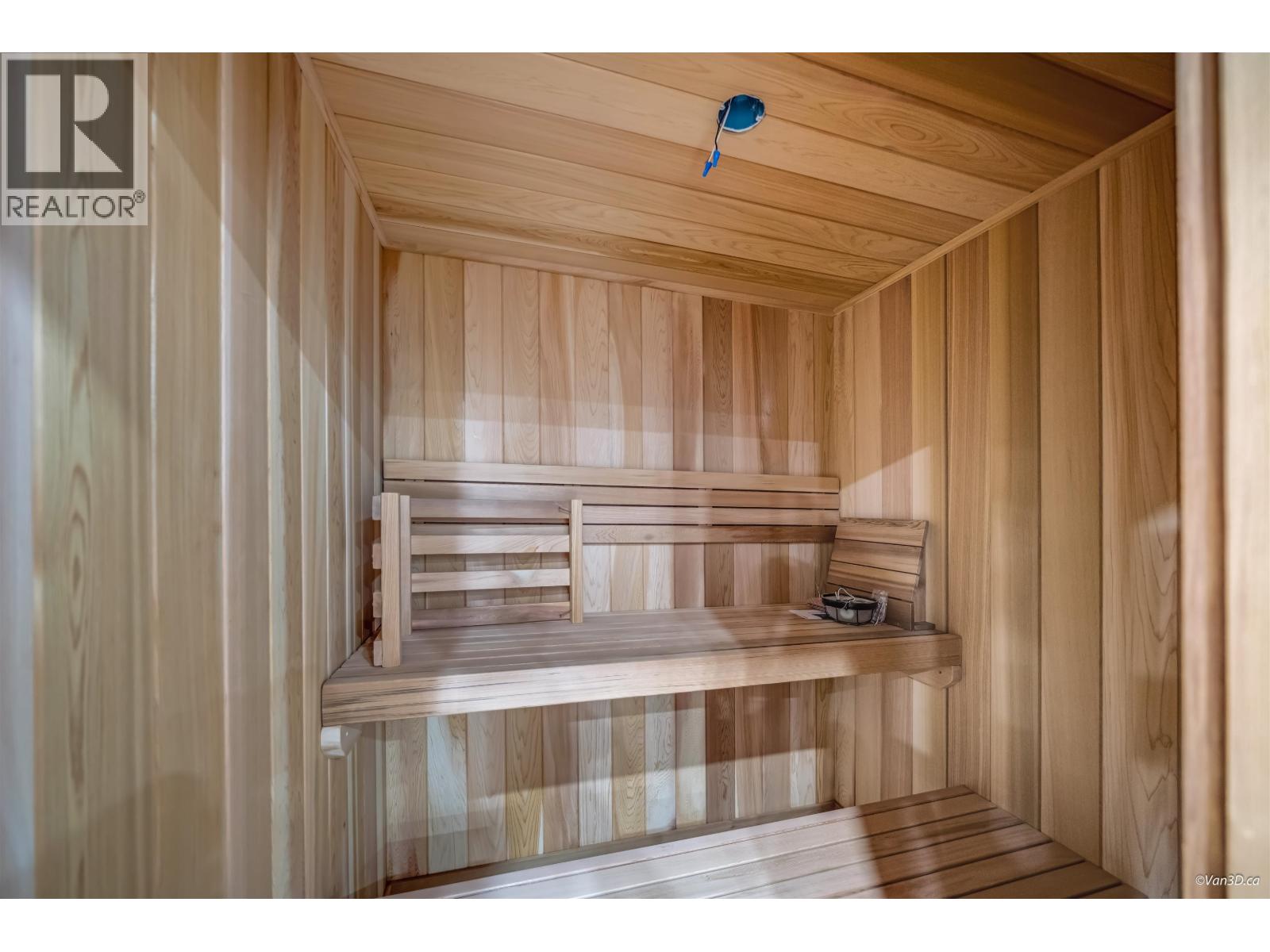 819 CORNELL AVENUE, Coquitlam