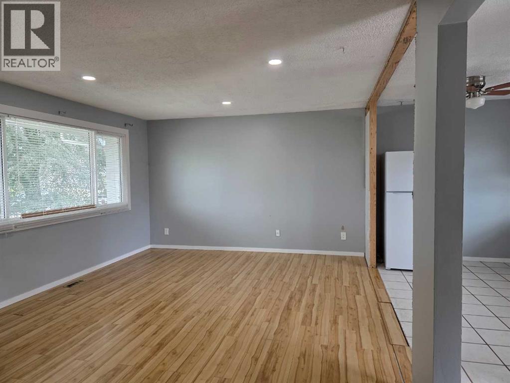 Single Family House Bungalow for Sale in  Penswood Way SE Penbrooke Meadows Calgary 