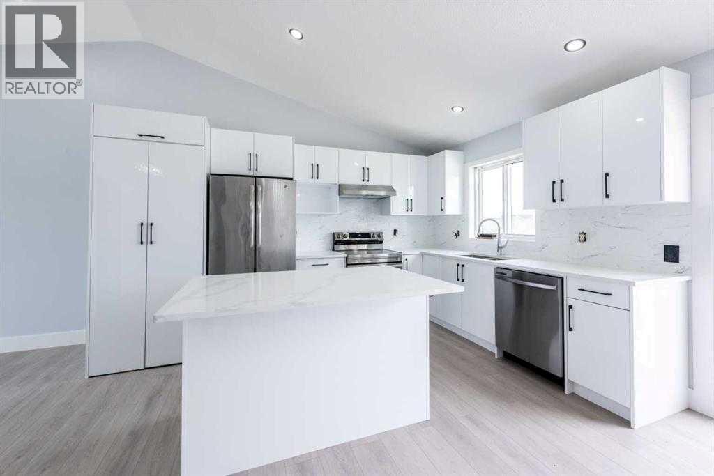 Single Family House Bungalow for Sale in  Falshire Close NE Falconridge Calgary 