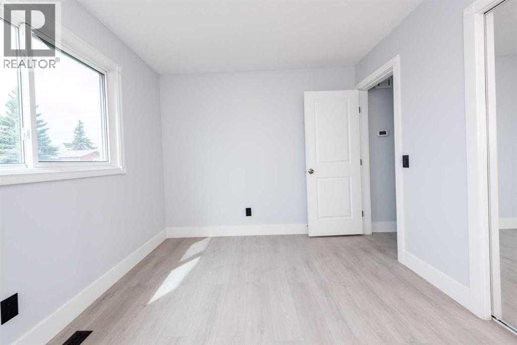 Single Family House Bungalow for Sale in  Falshire Close NE Falconridge Calgary 