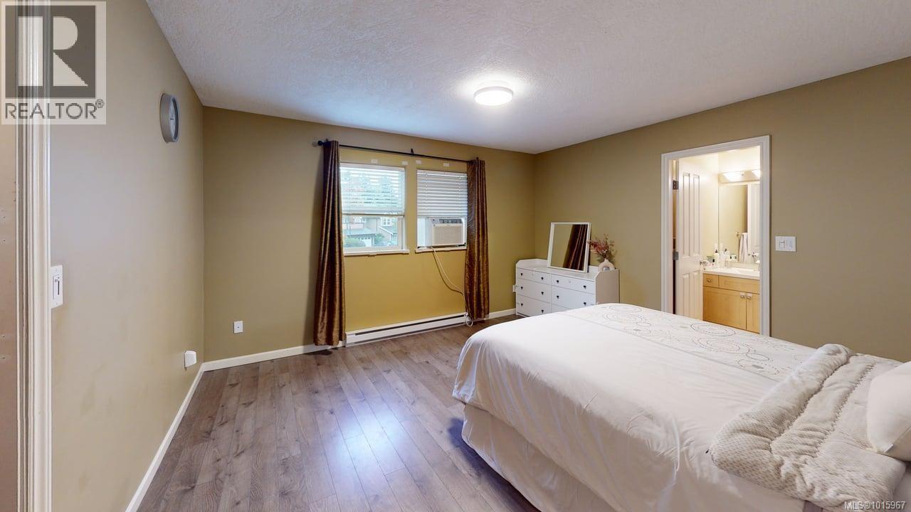 10 95 Talcott Road, View Royal