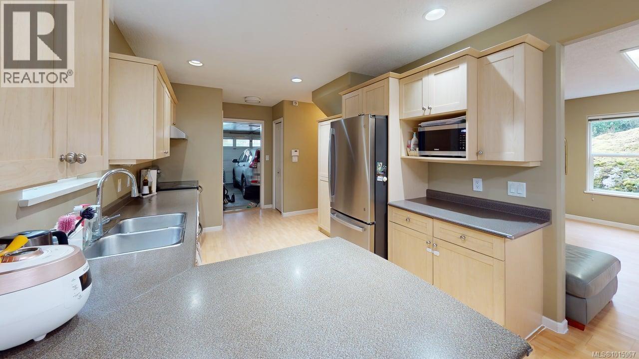 10 95 Talcott Road, View Royal