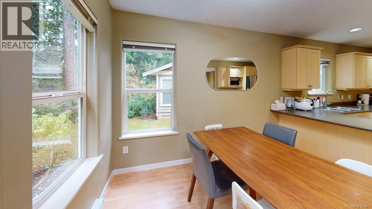 10 95 Talcott Road, View Royal