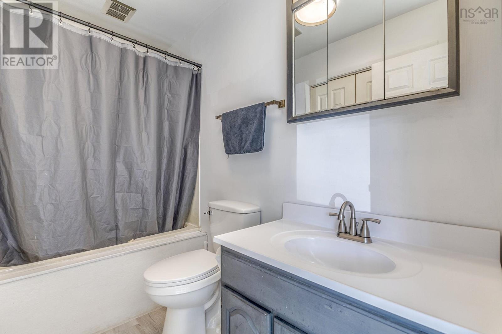 Property 28 of 35 of 6157 Little Harbour Road