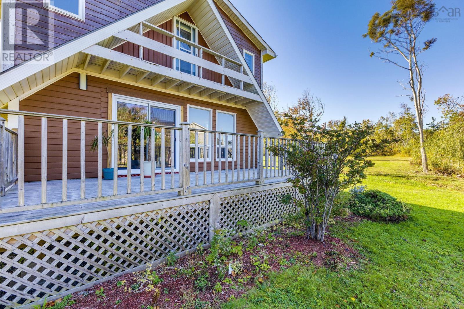 Property 31 of 35 of 6157 Little Harbour Road