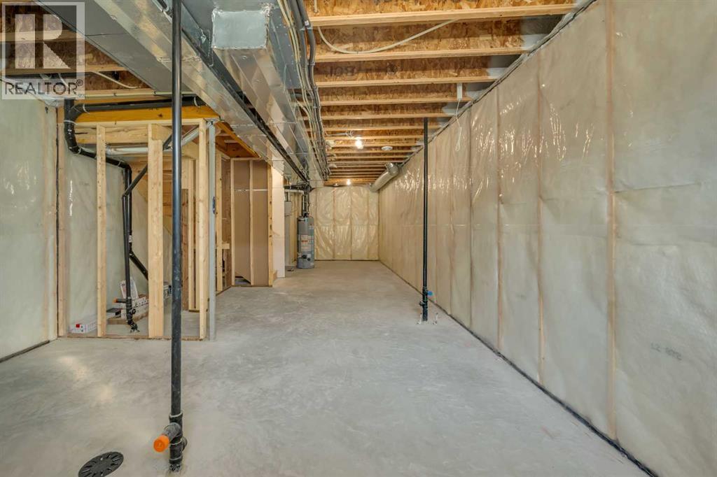 Single Family House for Sale in  Amblefield Avenue NW Moraine Calgary 