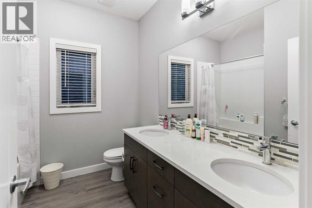 Single Family House for Sale in  Silverado Boulevard SW Silverado Calgary 