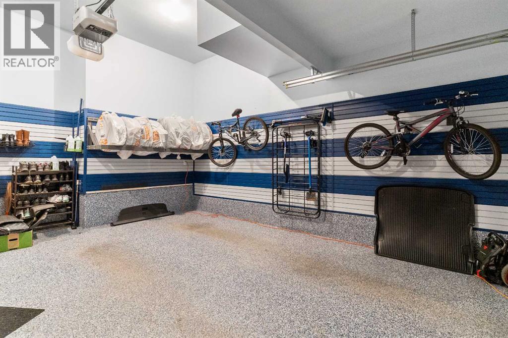 Single Family House for Sale in  Silverado Boulevard SW Silverado Calgary 