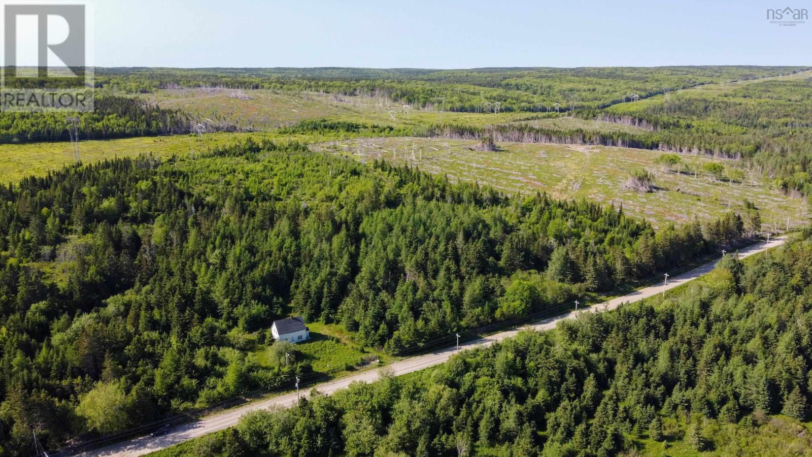 Property 14 of 32 of 824 Salem Road