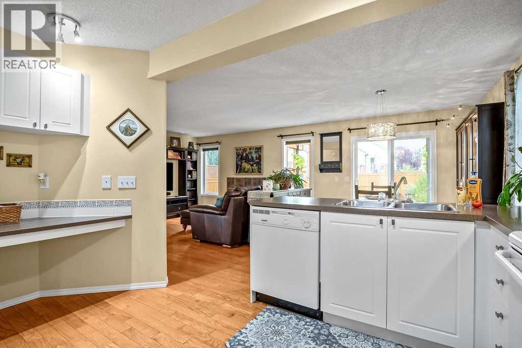 Single Family House for Sale in  Bridleridge Road SW Bridlewood Calgary 