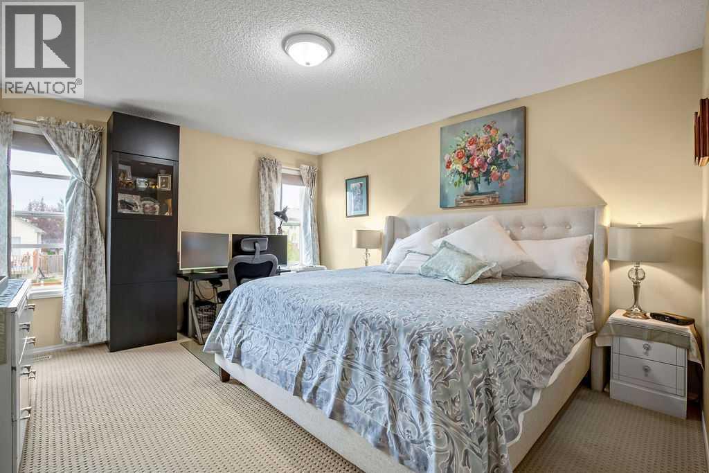 Single Family House for Sale in  Bridleridge Road SW Bridlewood Calgary 