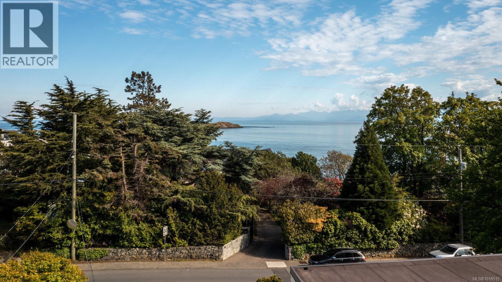  280 King George Terrace, Oak Bay