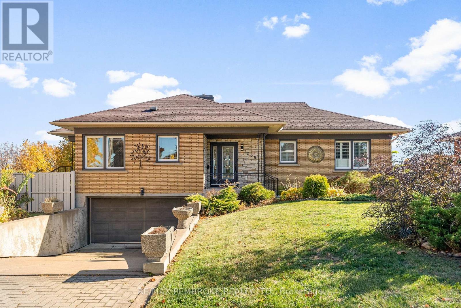 235 BROADVIEW DRIVE - 1