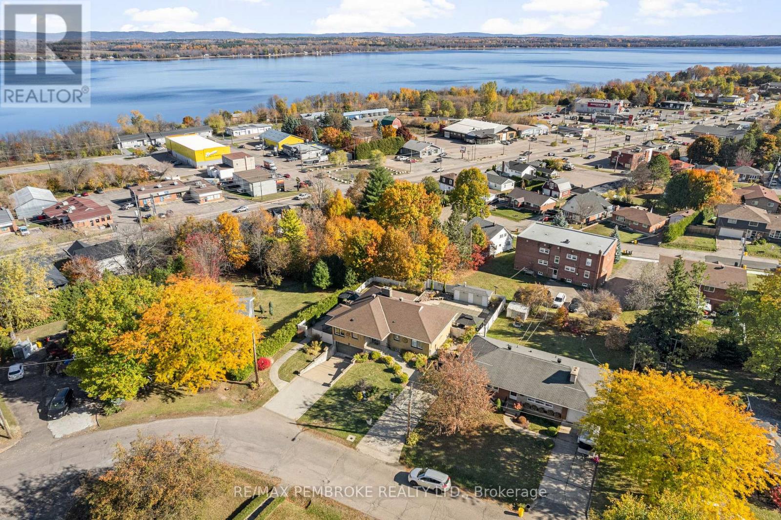 235 BROADVIEW DRIVE - 7