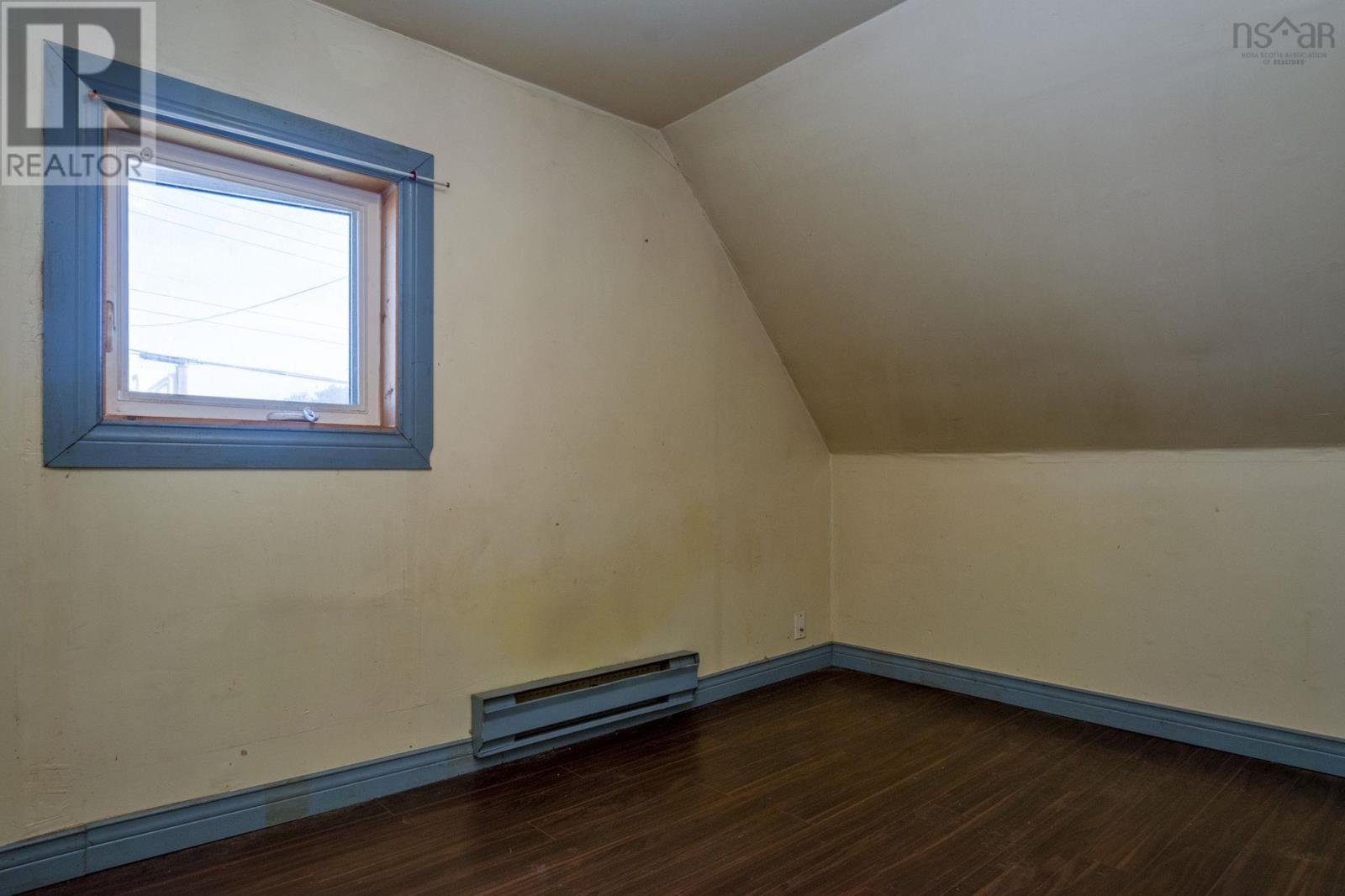 Property 20 of 37 of 73 St Marys Street