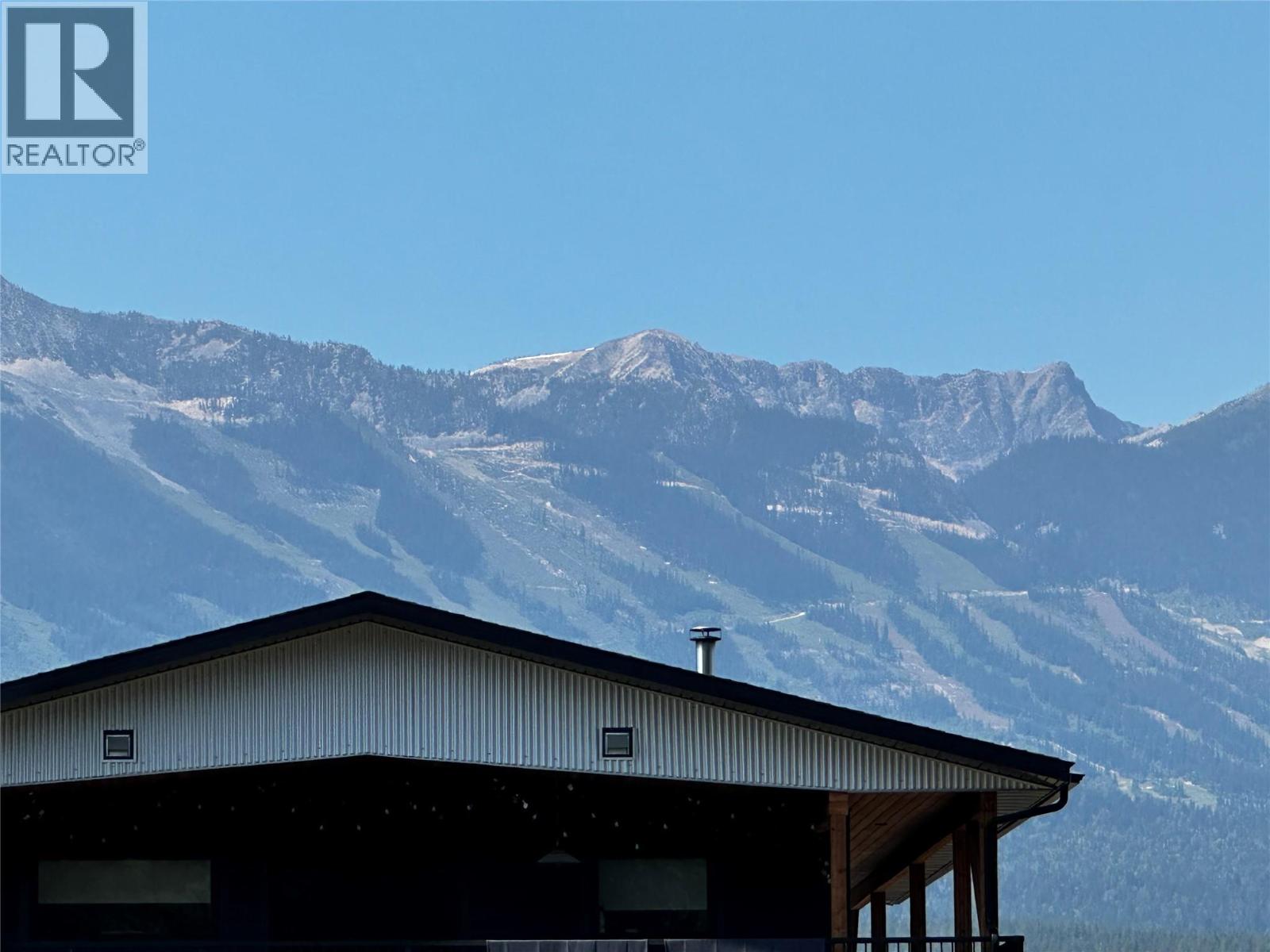 1608 CEDAR STREET - 8