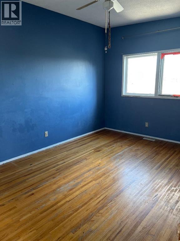 Multi-family House Bungalow for Sale in & Trollinger Street NE Thorncliffe Calgary 