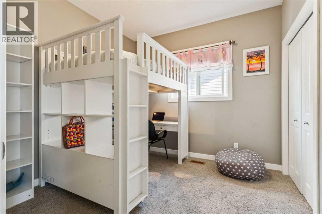 Single Family House for Sale in  Chaparral Valley Place SE Chaparral Calgary 