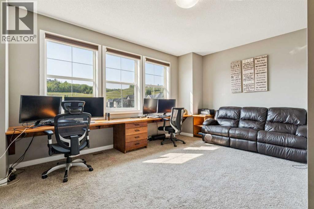 Single Family House for Sale in  Chaparral Valley Place SE Chaparral Calgary 