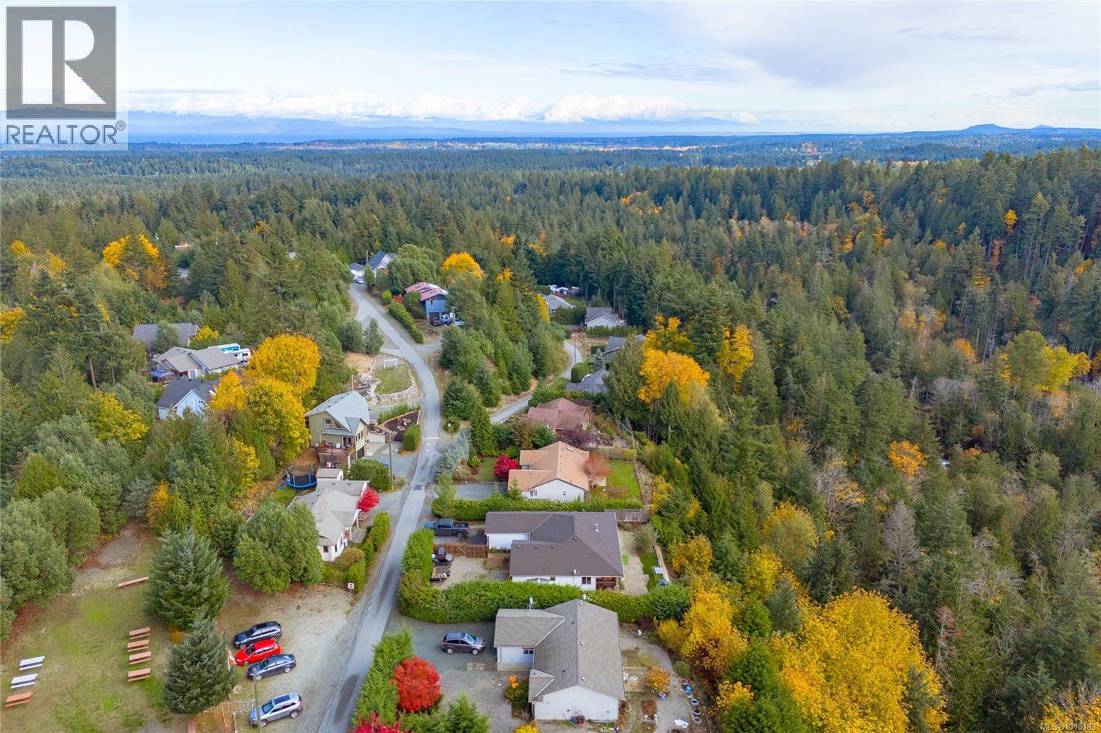 1752 Country Rd, Qualicum Beach