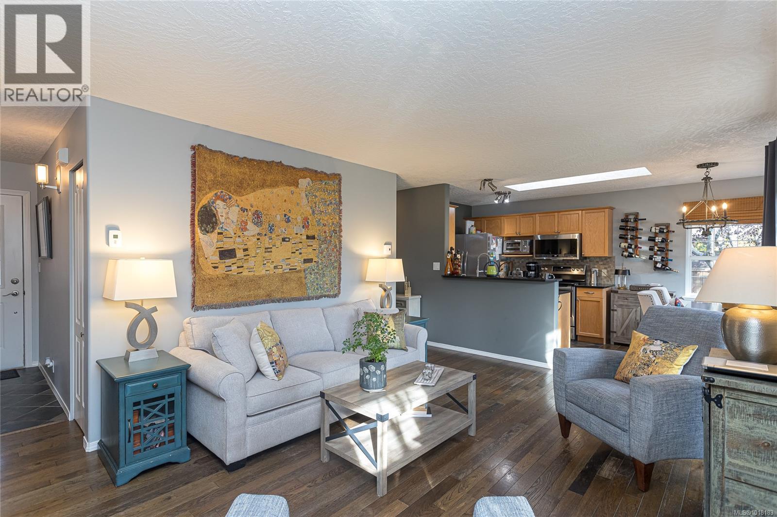 1752 Country Rd, Qualicum Beach