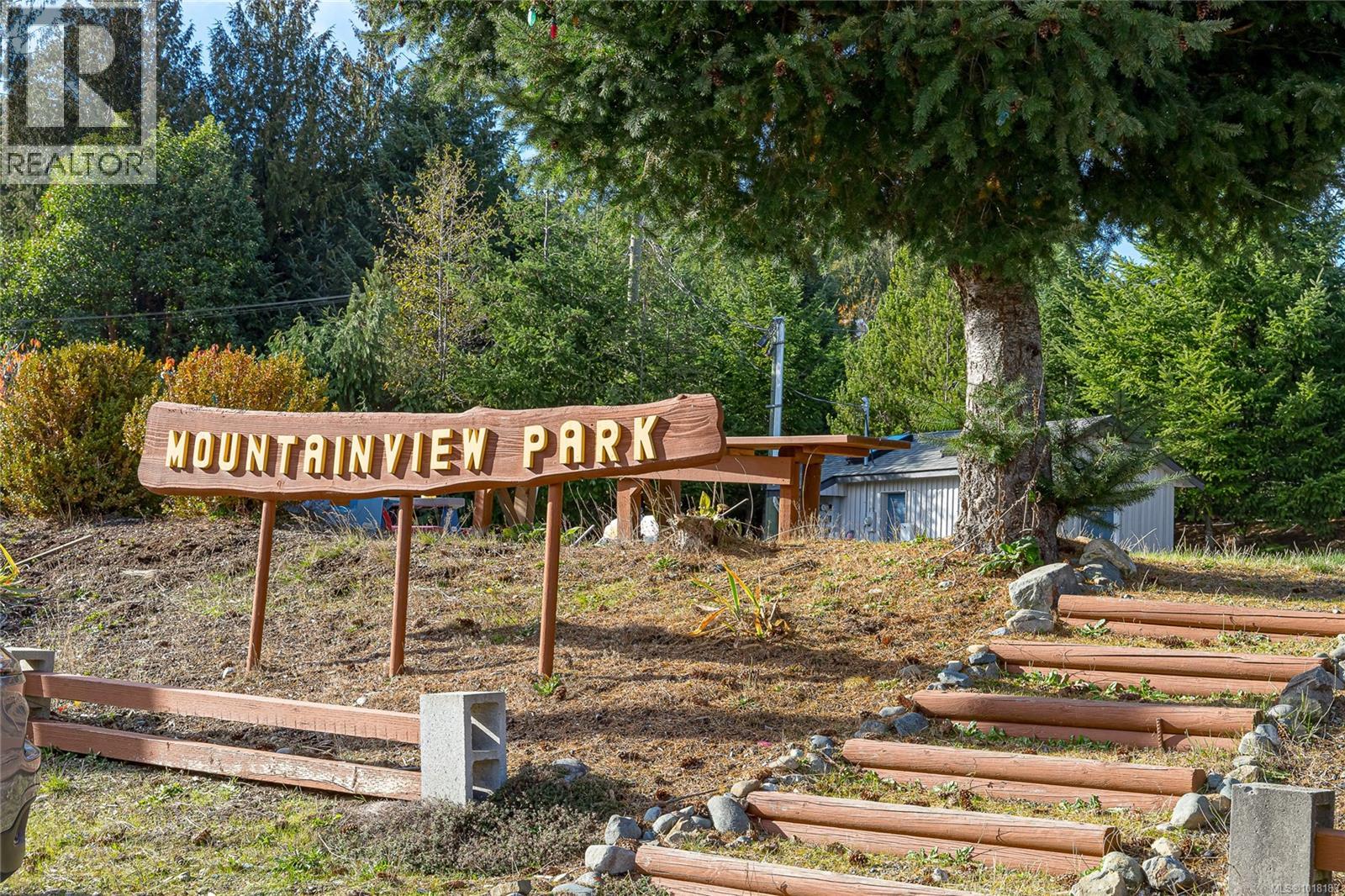 1752 Country Rd, Qualicum Beach