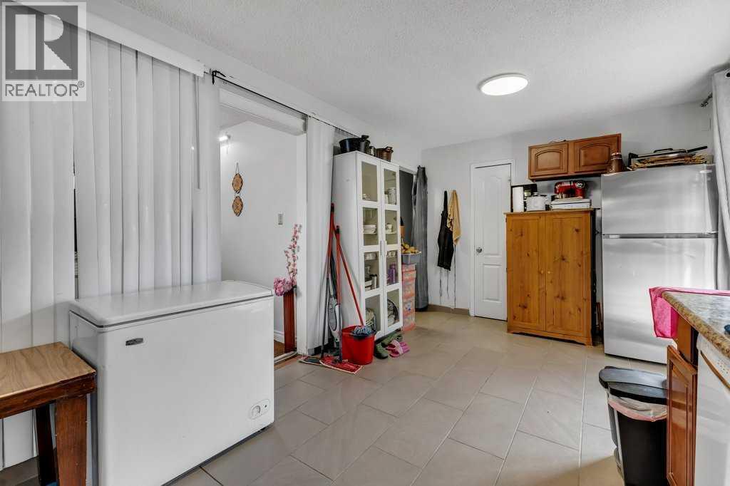 Single Family House Bungalow for Sale in  Templevale Drive NE Temple Calgary 