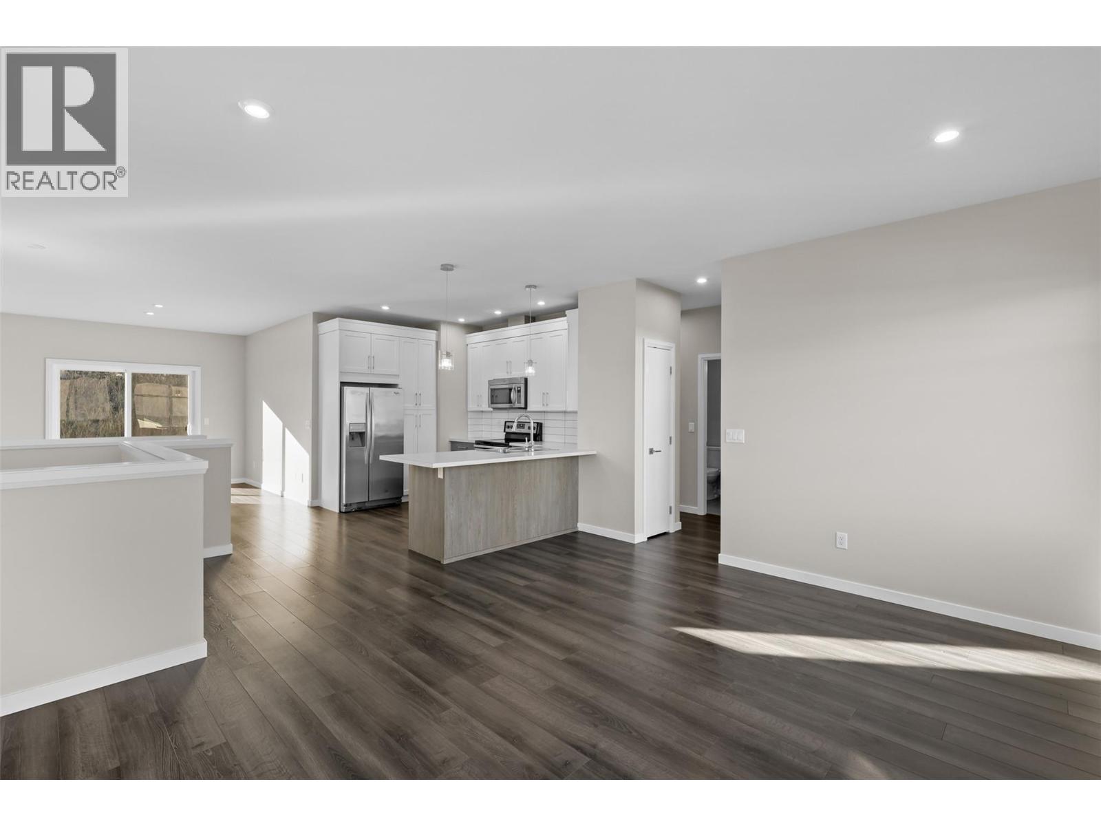 1993 QU'APPELLE Boulevard Unit# 105, Kamloops