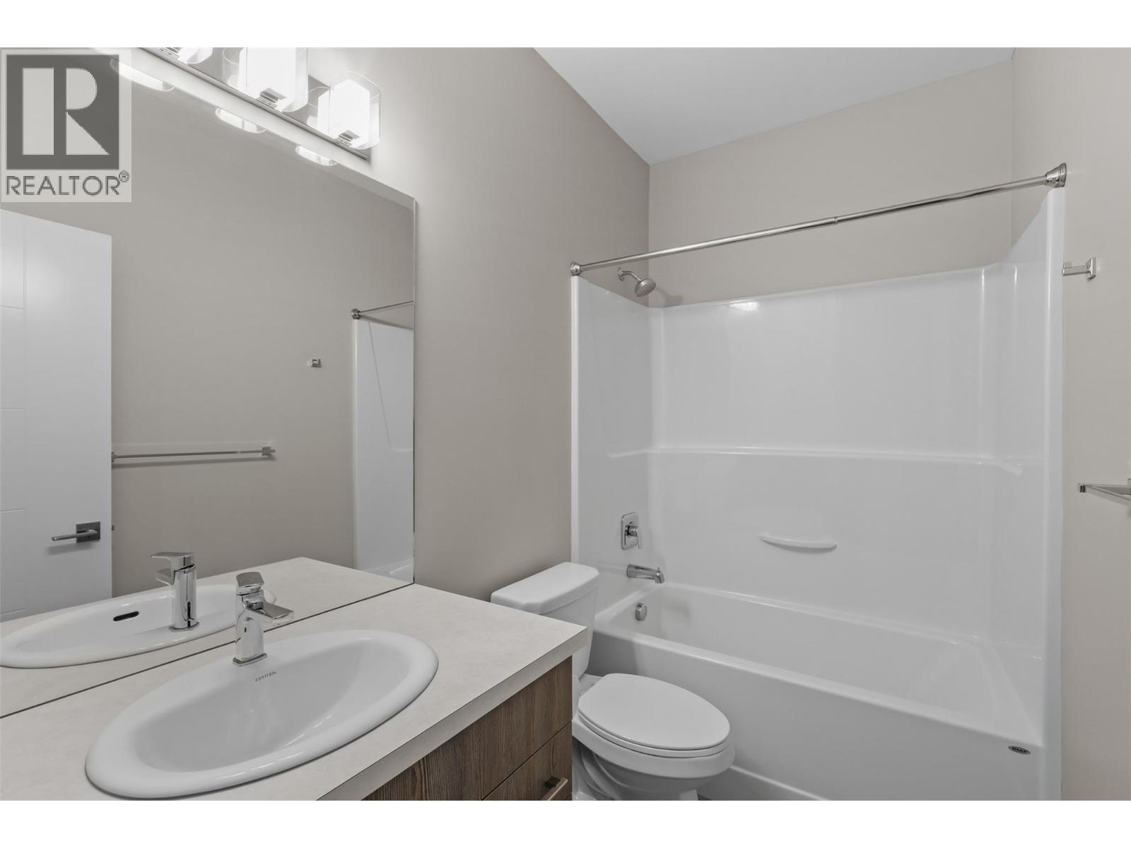 1993 QU'APPELLE Boulevard Unit# 105, Kamloops