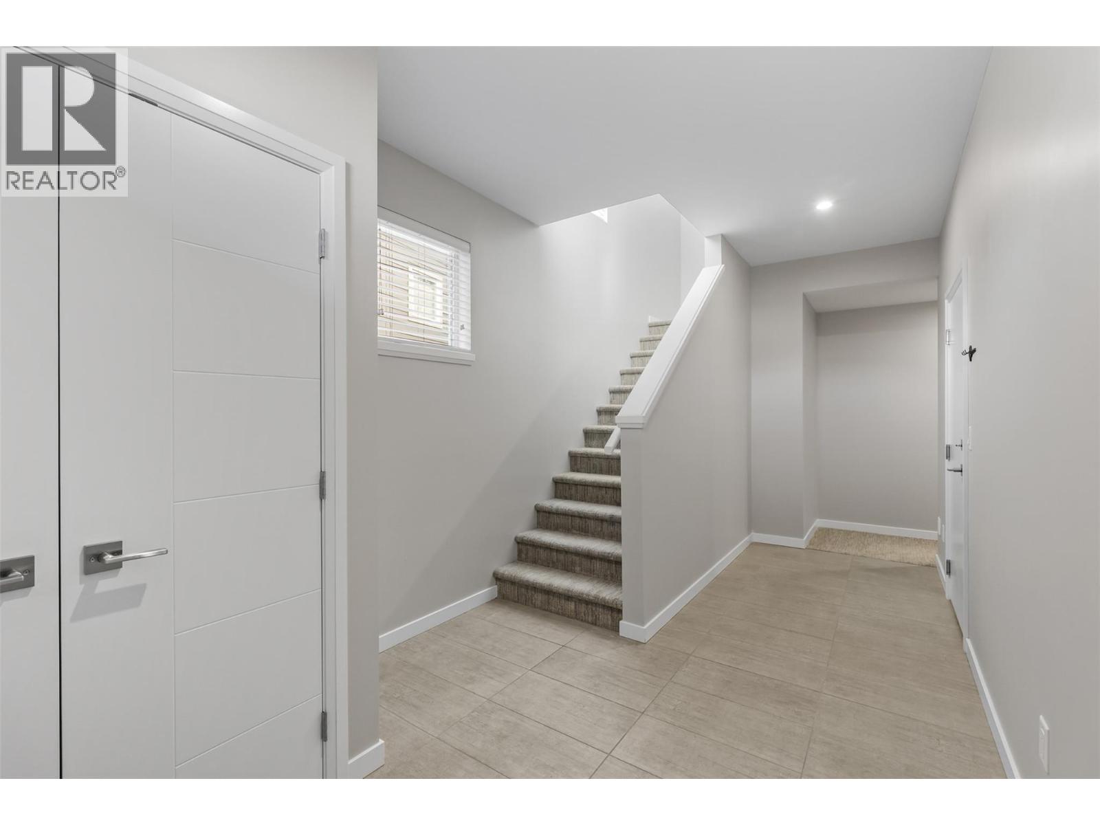 1993 QU'APPELLE Boulevard Unit# 105, Kamloops