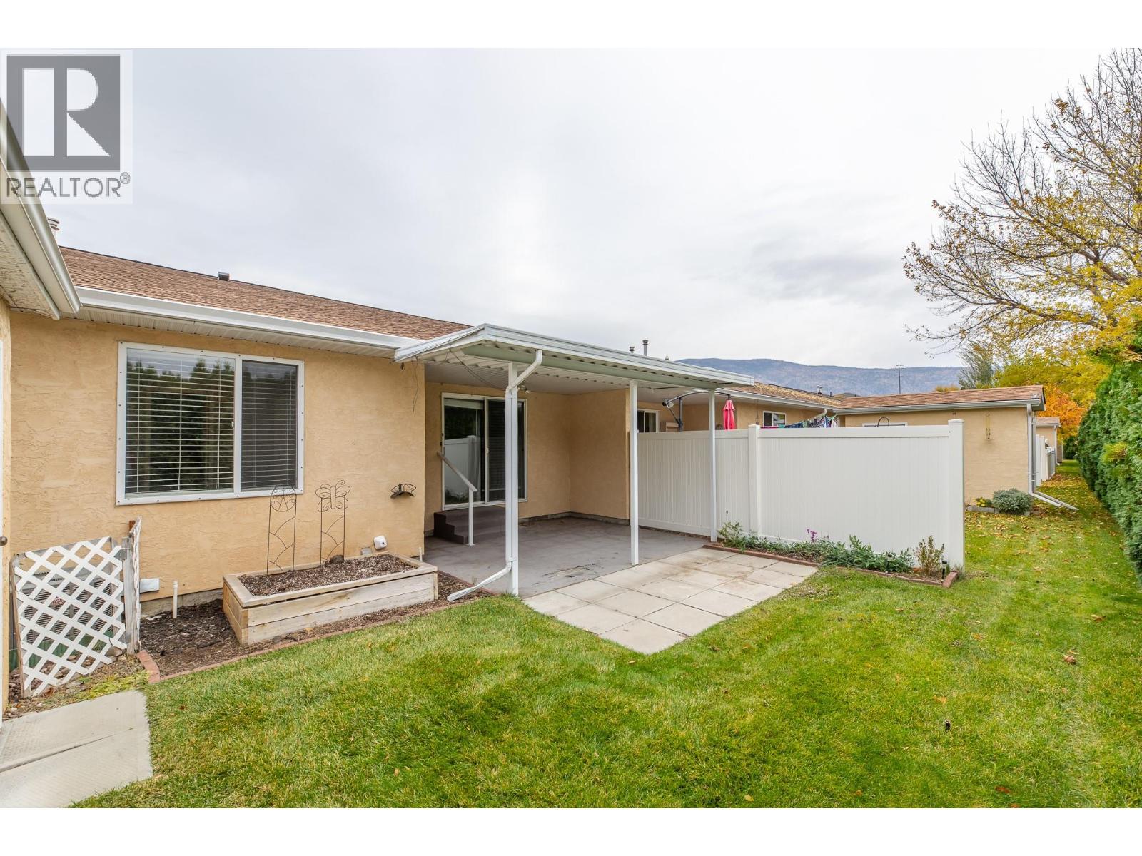 7 145 REDWING Place, Oliver