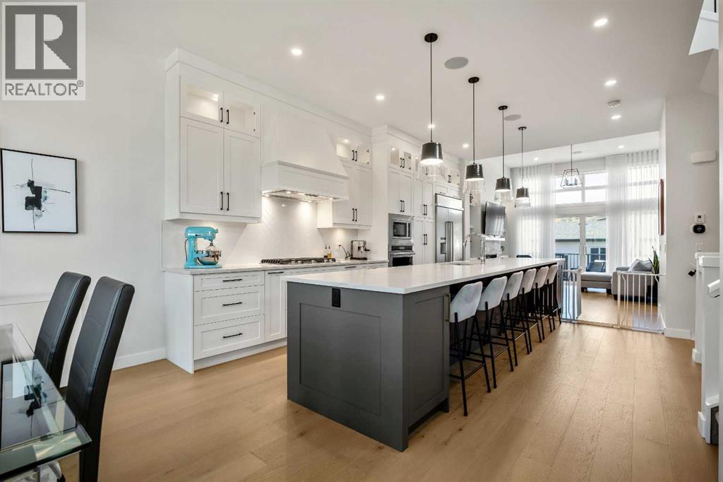 Single Family House for Sale in   Avenue NW Montgomery Calgary 