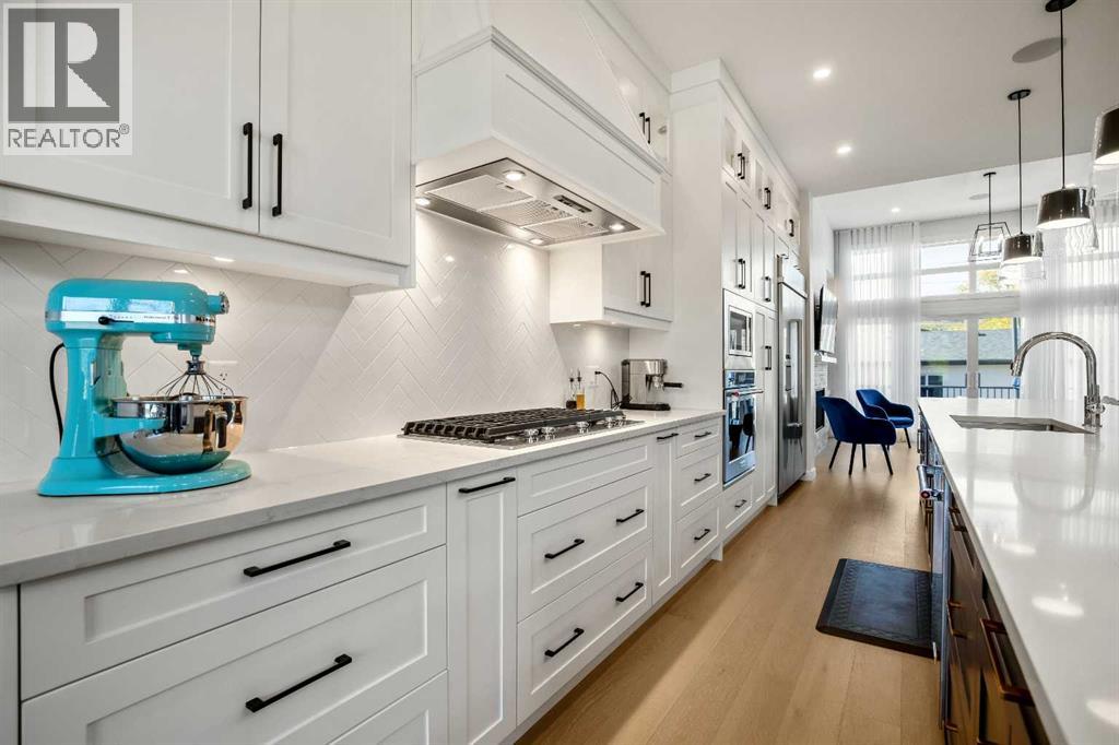 Single Family House for Sale in   Avenue NW Montgomery Calgary 