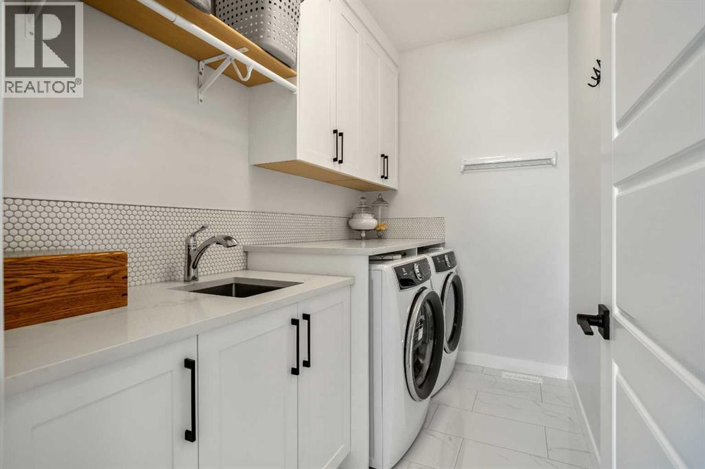 Single Family House for Sale in   Avenue NW Montgomery Calgary 