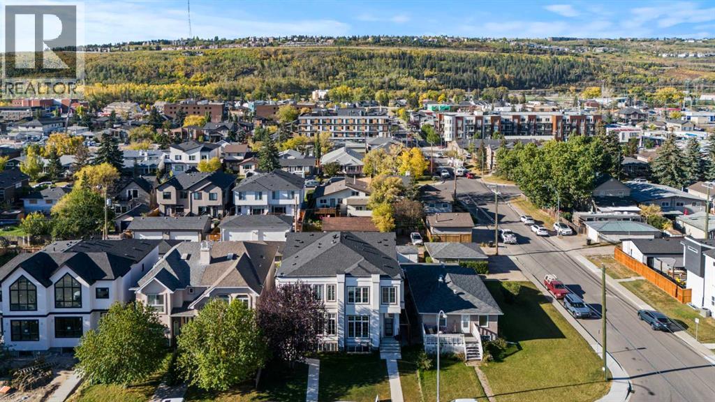 Single Family House for Sale in   Avenue NW Montgomery Calgary 