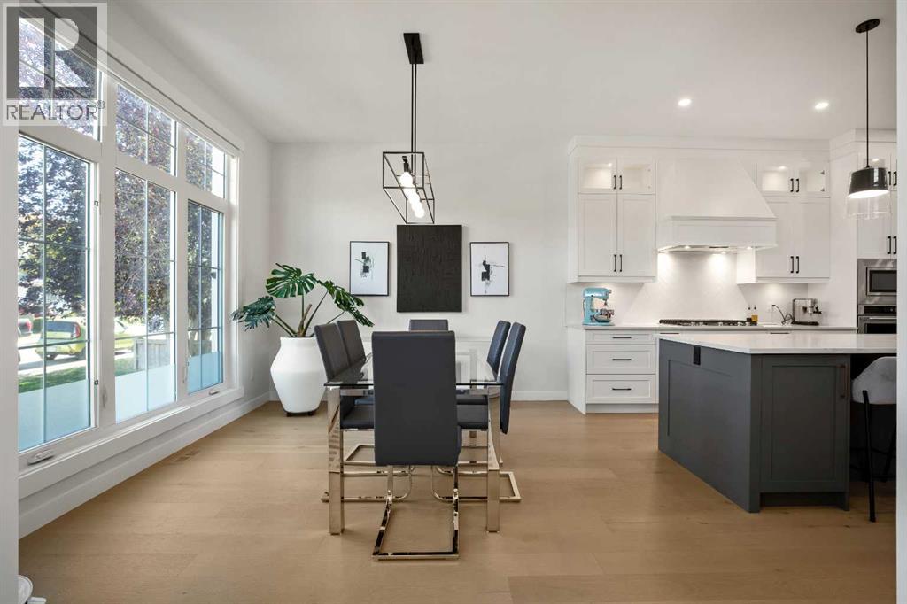 Single Family House for Sale in   Avenue NW Montgomery Calgary 